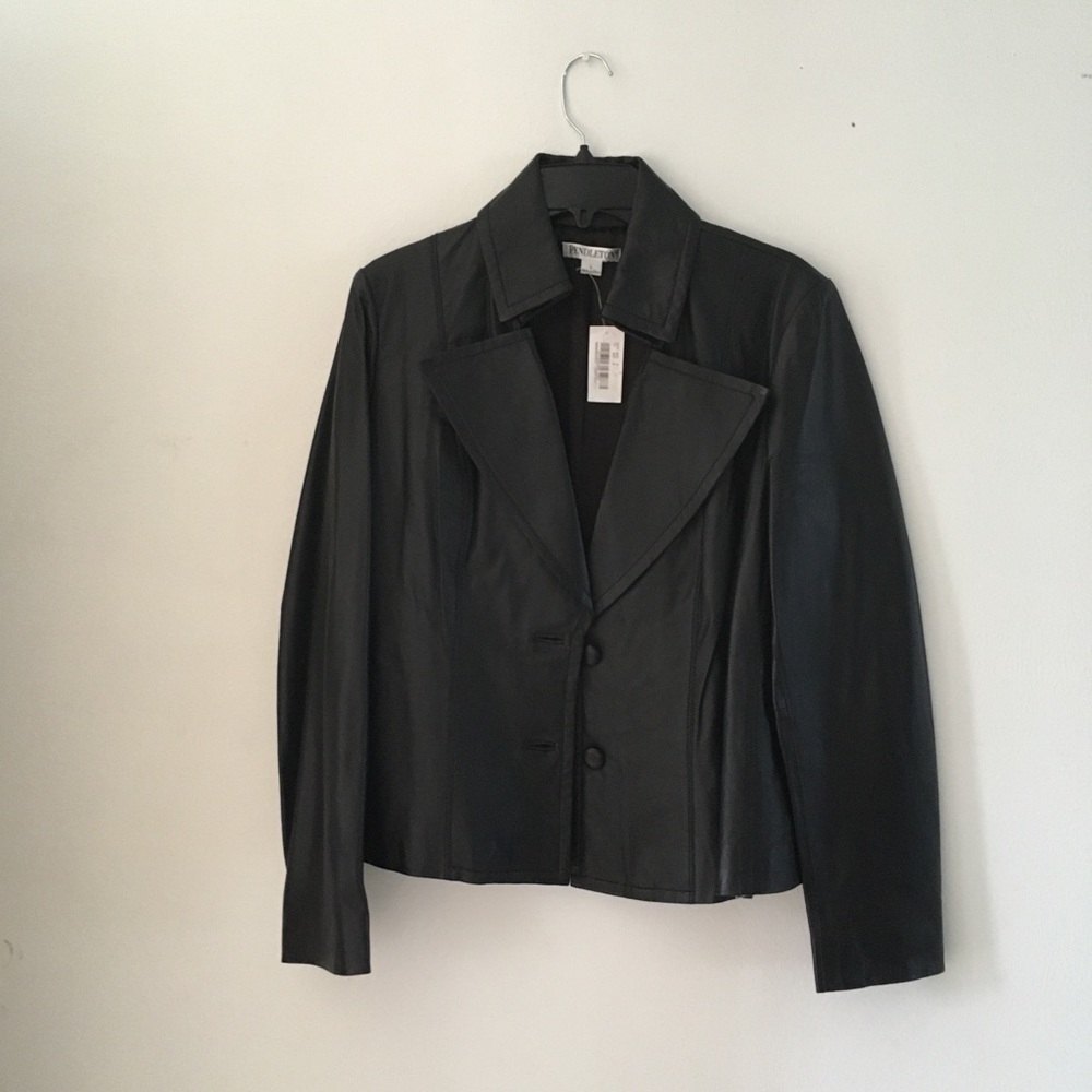 NWT Pendleton Black High Quality Leather Jacket.